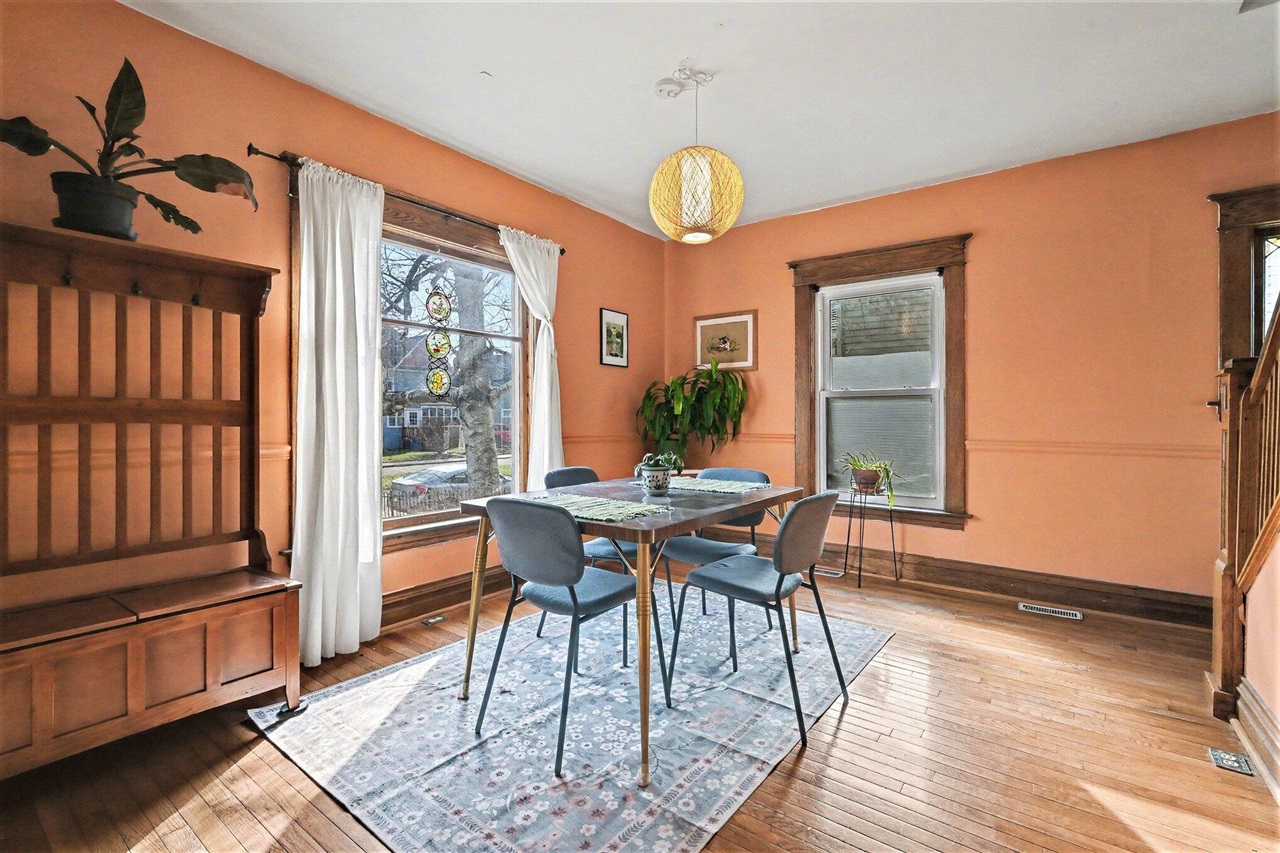 1113 Egleston Avenue, Kalamazoo, MI, 49001-3857