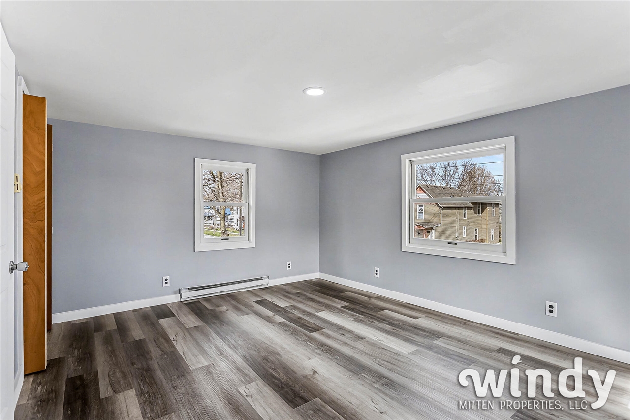 329 Elm Street, Watervliet, MI, 49098-5107