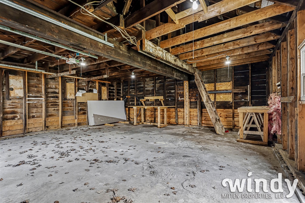 329 Elm Street, Watervliet, MI, 49098-5107