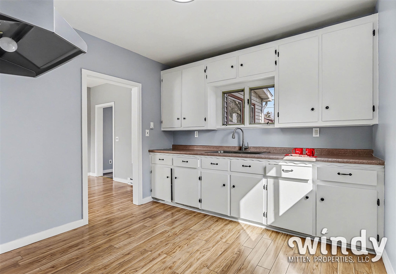 329 Elm Street, Watervliet, MI, 49098-5107