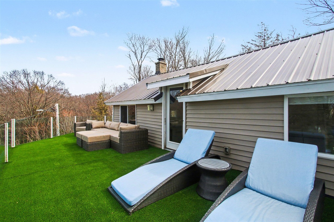 26 Edwards Avenue, Grand Haven, MI, 49417-1734