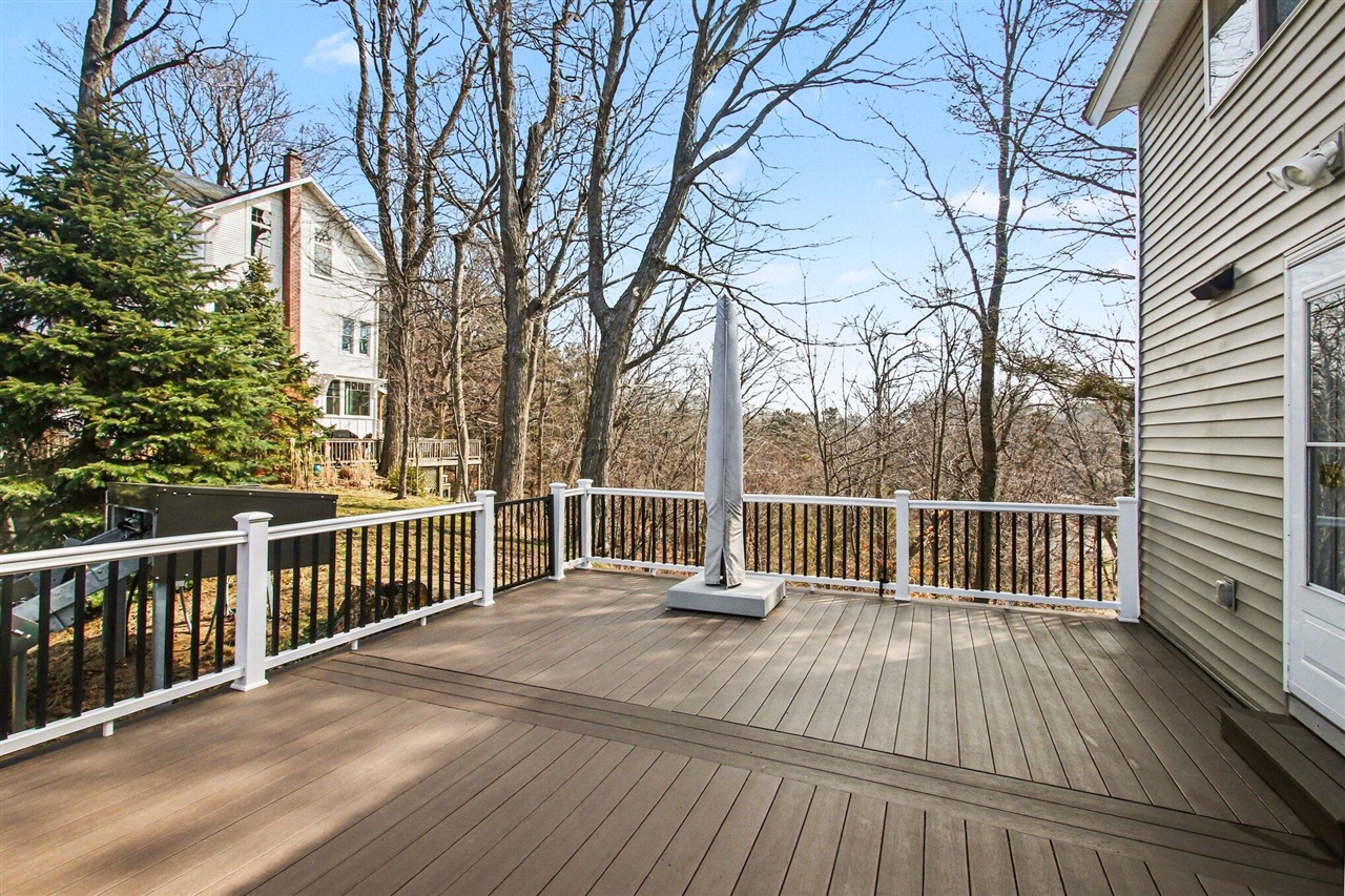 26 Edwards Avenue, Grand Haven, MI, 49417-1734