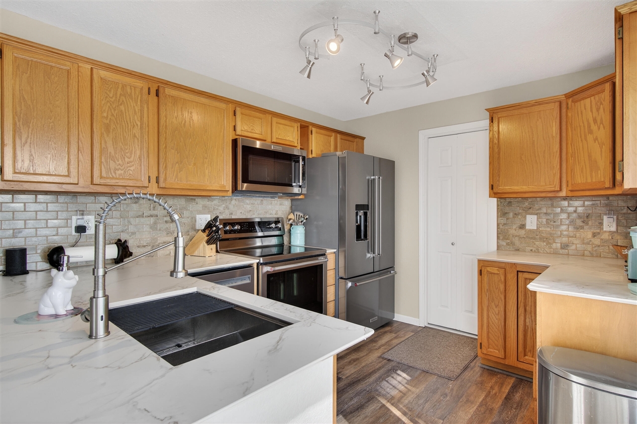 107 Studer Drive, Grass Lake, MI, 49240