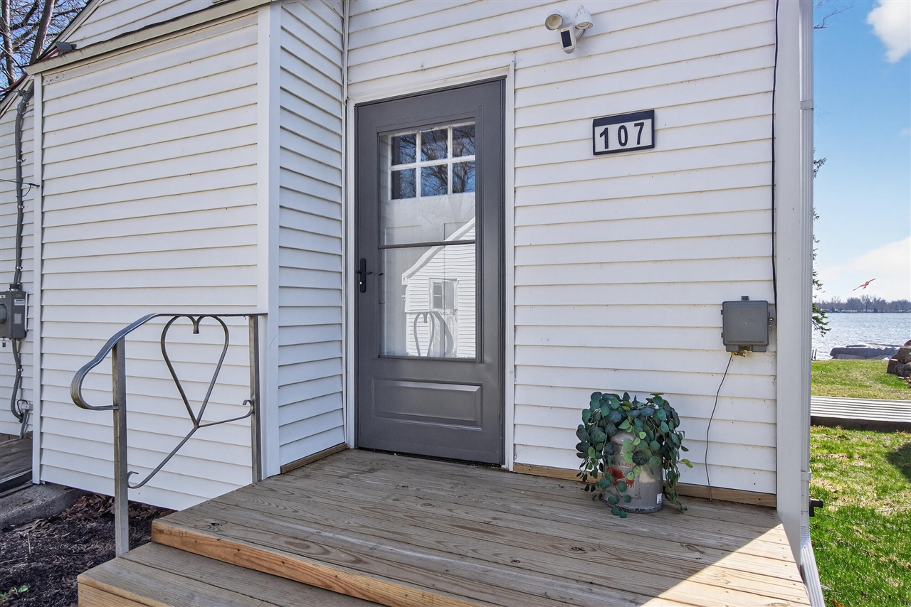 107 Studer Drive, Grass Lake, MI, 49240