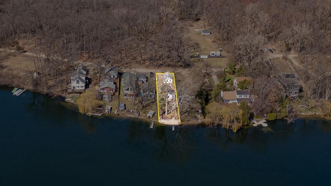 107 Studer Drive, Grass Lake, MI, 49240