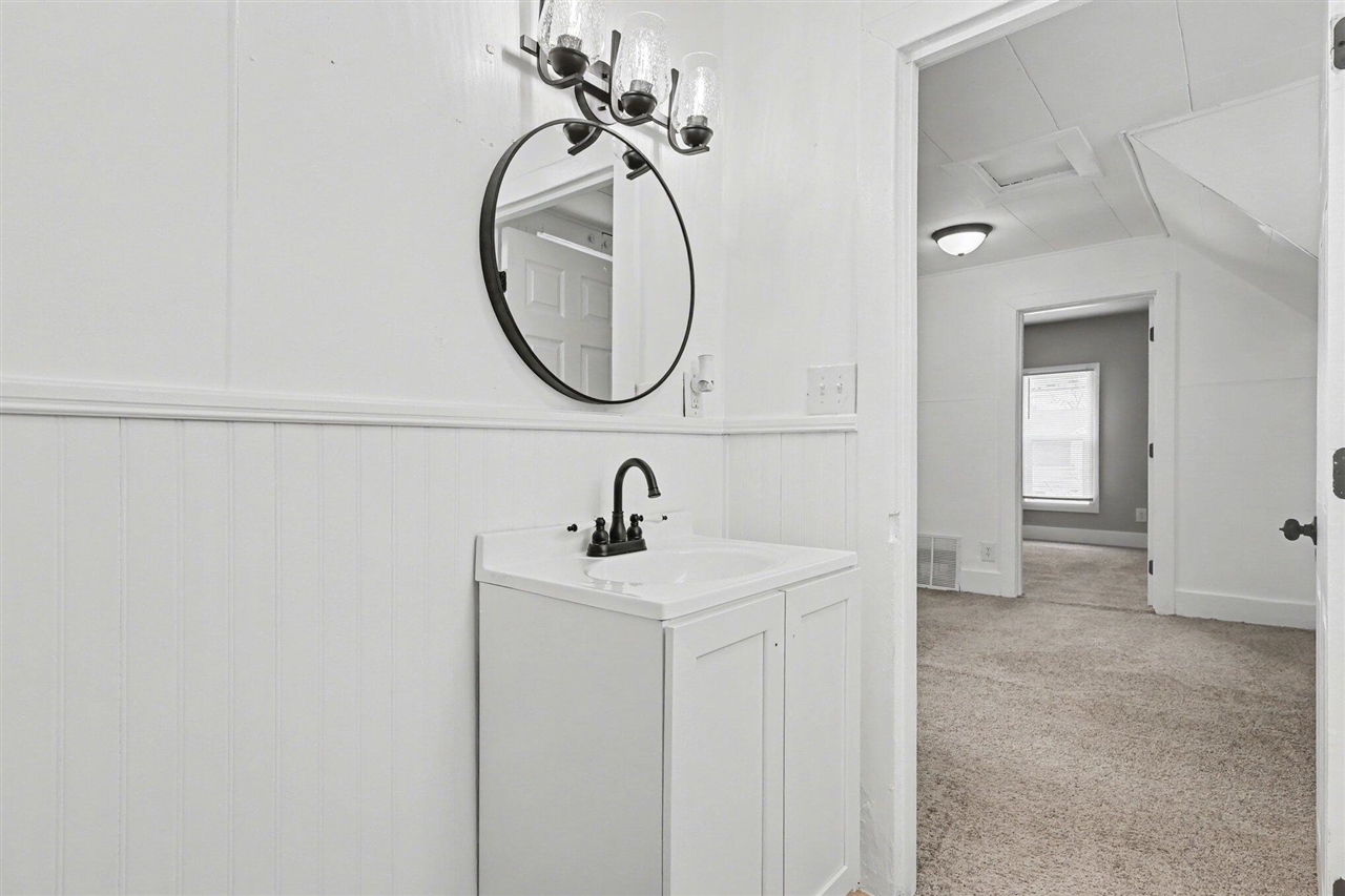 239 E Isabella Avenue, Muskegon, MI, 49442-3524