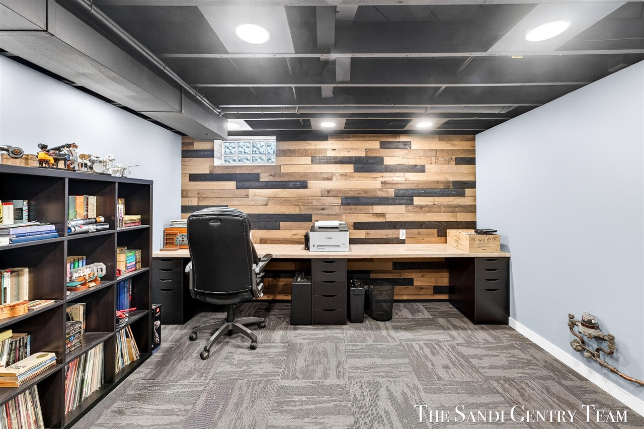 16759 152nd Avenue, Spring Lake, MI, 49456-2108