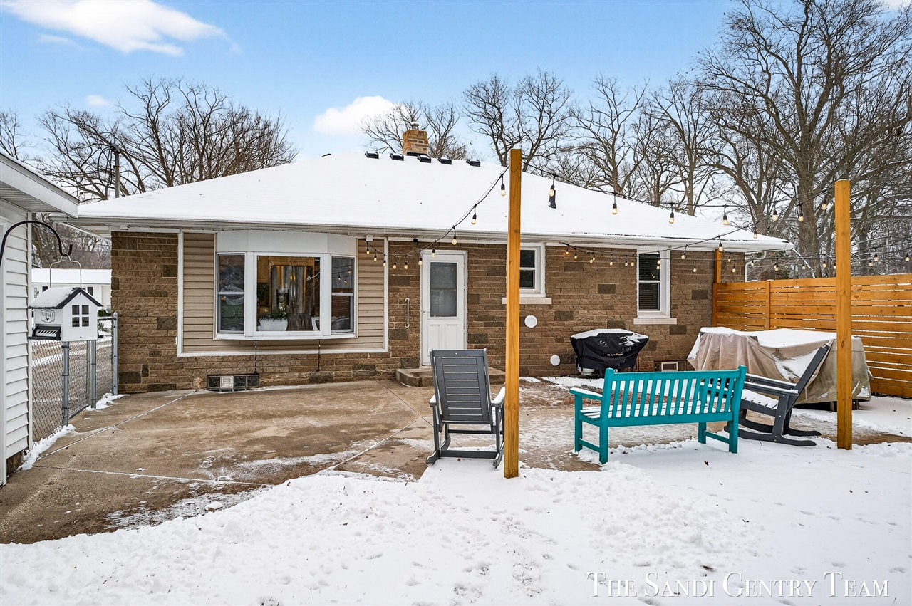 16759 152nd Avenue, Spring Lake, MI, 49456-2108