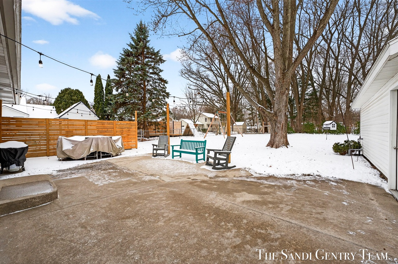 16759 152nd Avenue, Spring Lake, MI, 49456-2108