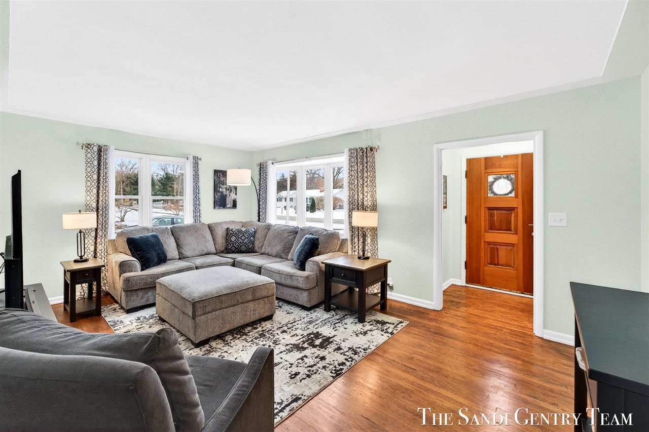 16759 152nd Avenue, Spring Lake, MI, 49456-2108