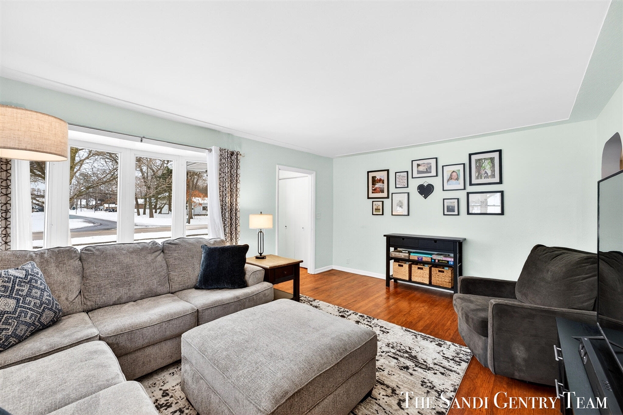 16759 152nd Avenue, Spring Lake, MI, 49456-2108