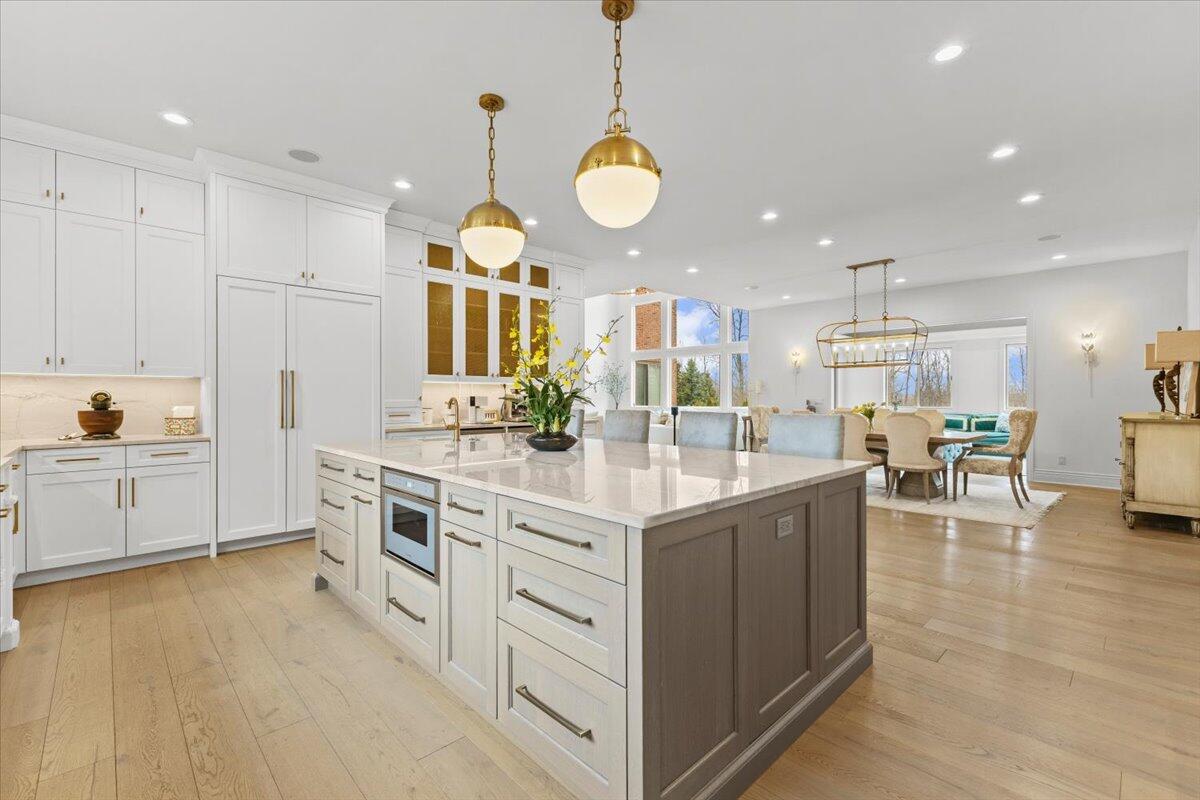 52960 Trailwood Drive, South Lyon, MI, 48178-8303