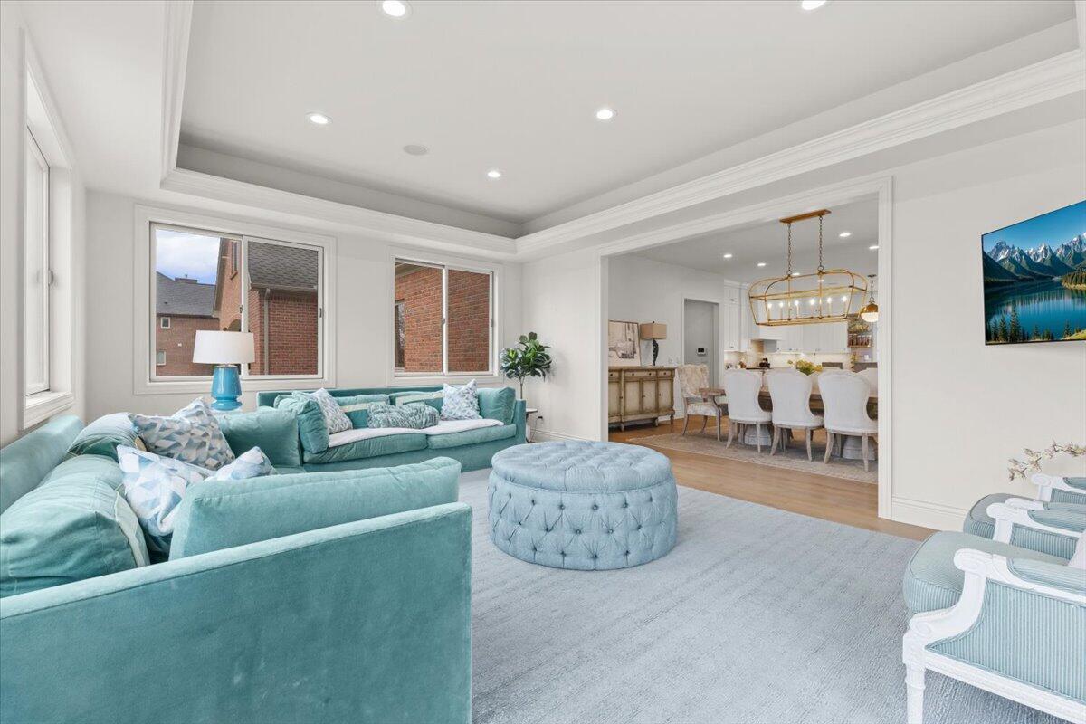 52960 Trailwood Drive, South Lyon, MI, 48178-8303