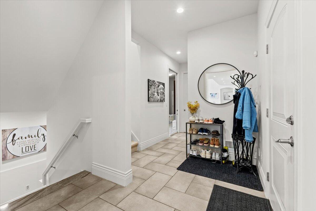 52960 Trailwood Drive, South Lyon, MI, 48178-8303