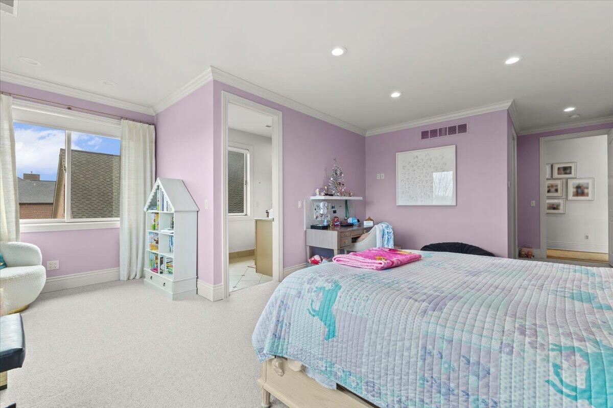 52960 Trailwood Drive, South Lyon, MI, 48178-8303