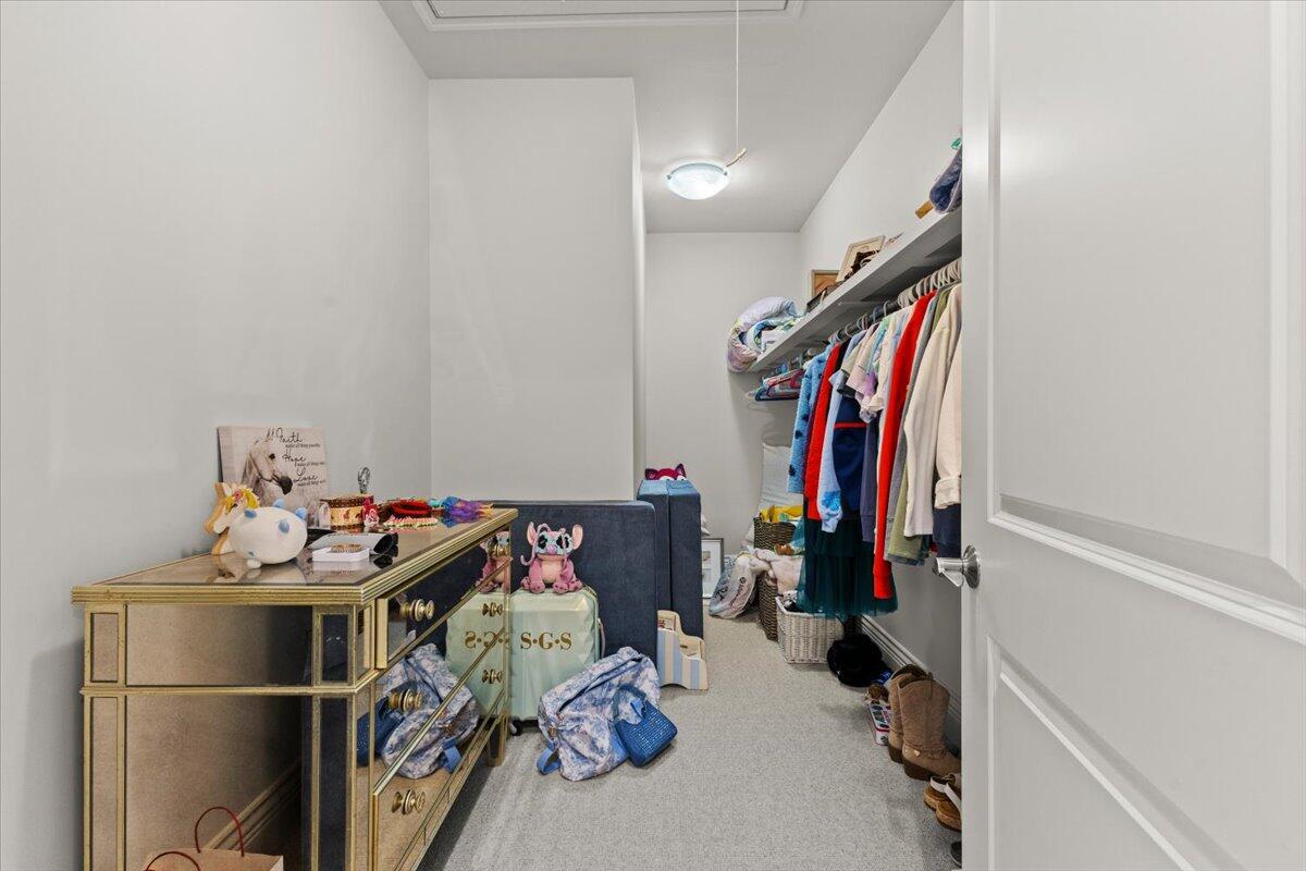 52960 Trailwood Drive, South Lyon, MI, 48178-8303