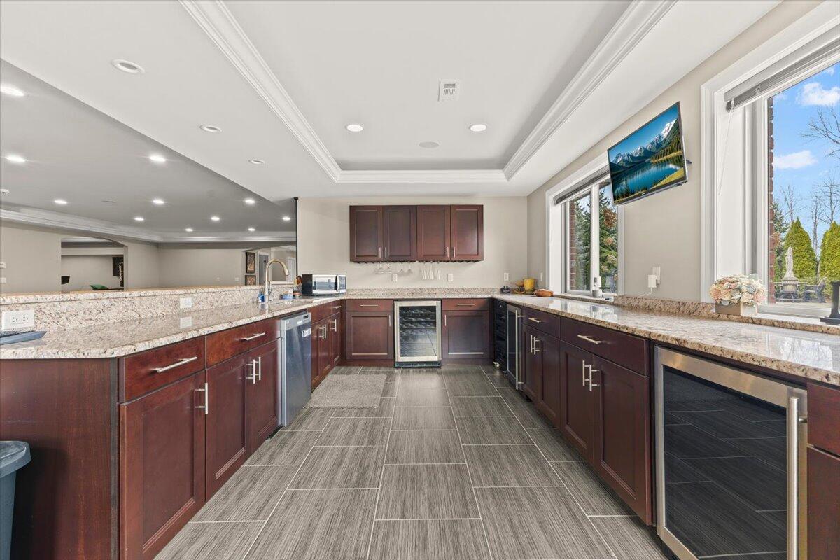 52960 Trailwood Drive, South Lyon, MI, 48178-8303