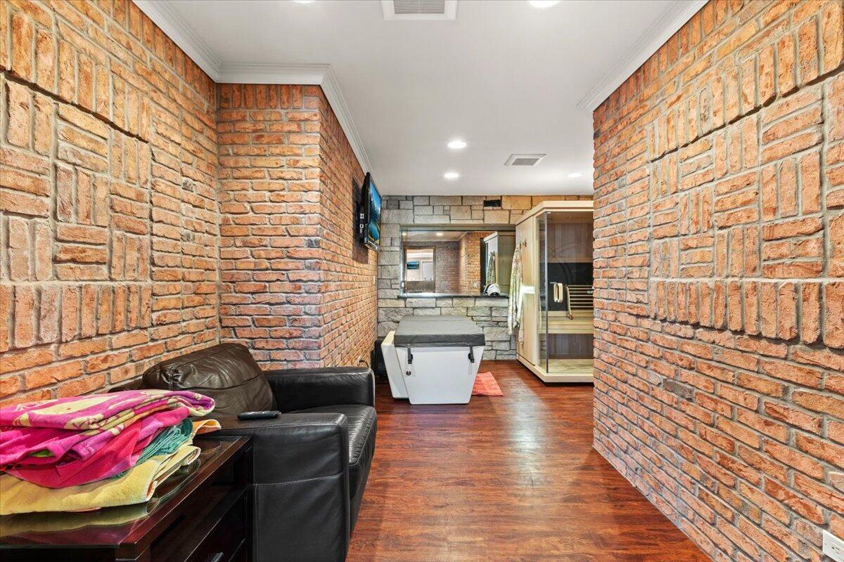 52960 Trailwood Drive, South Lyon, MI, 48178-8303