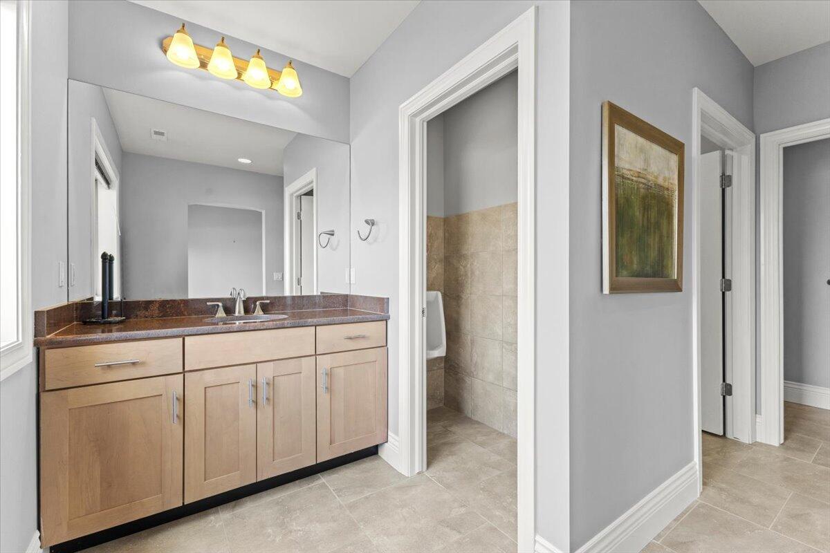 52960 Trailwood Drive, South Lyon, MI, 48178-8303