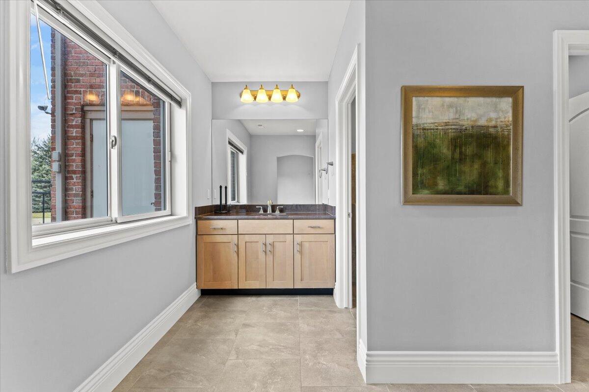 52960 Trailwood Drive, South Lyon, MI, 48178-8303