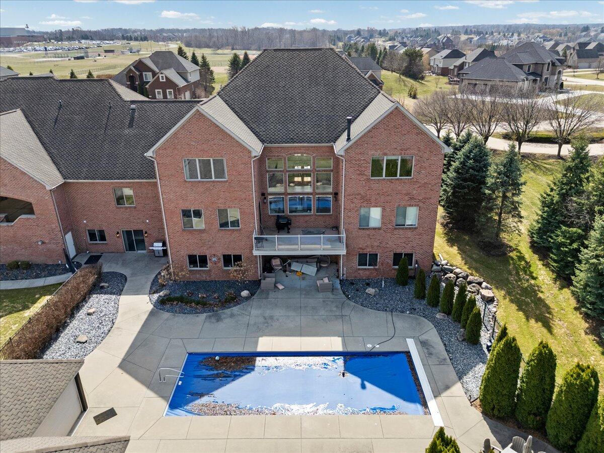 52960 Trailwood Drive, South Lyon, MI, 48178-8303