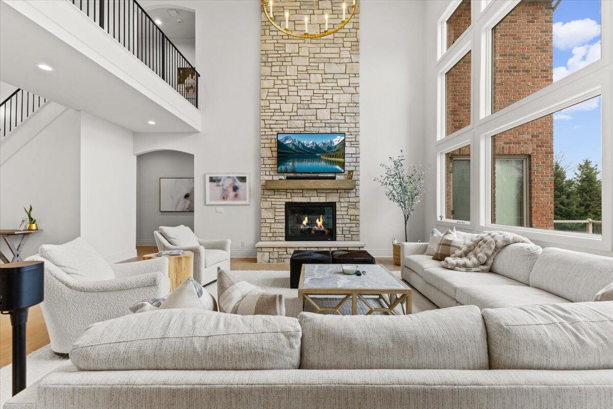 52960 Trailwood Drive, South Lyon, MI, 48178-8303