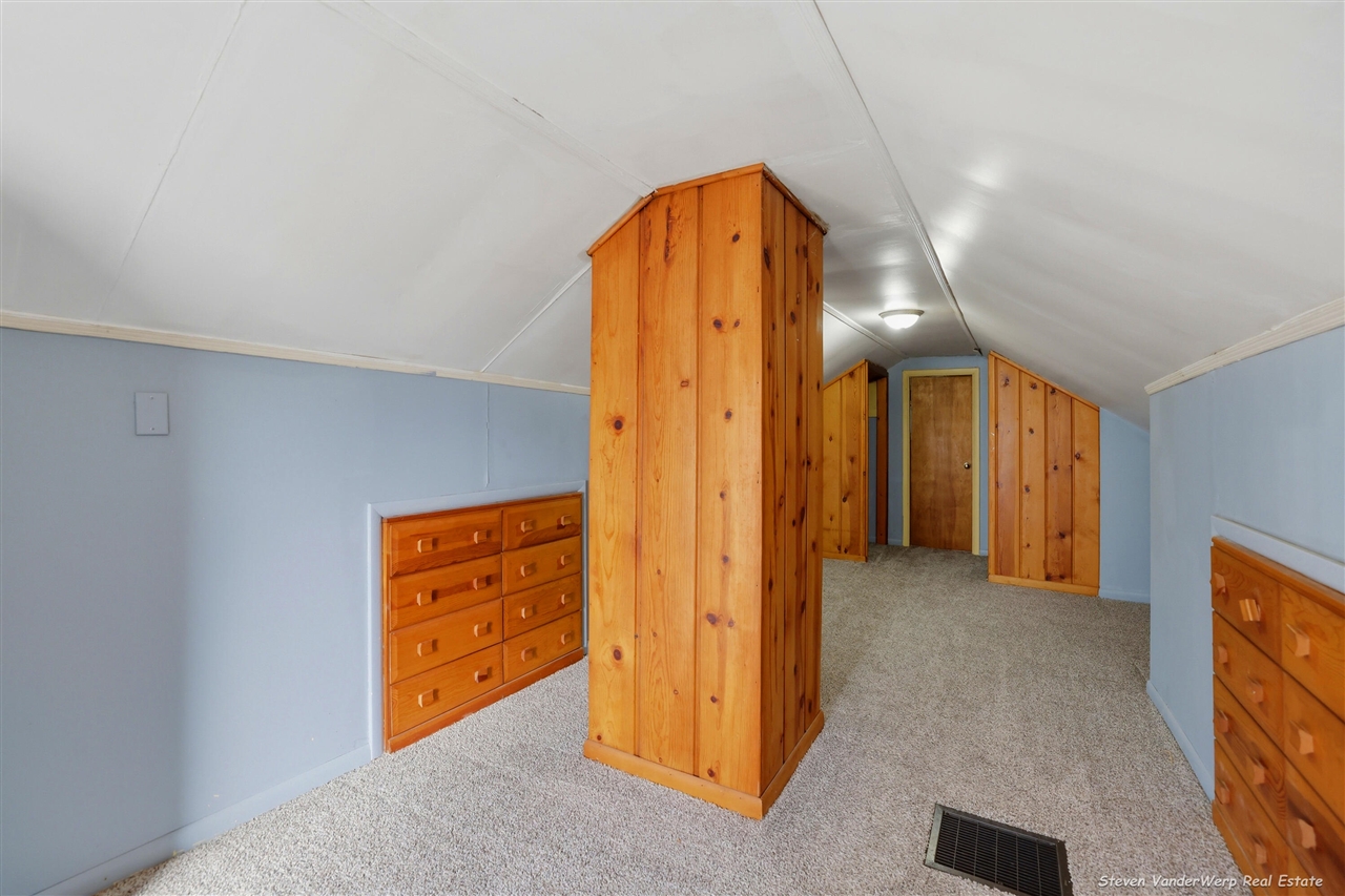 1721 Jarman Street, Muskegon, MI, 49442-5731