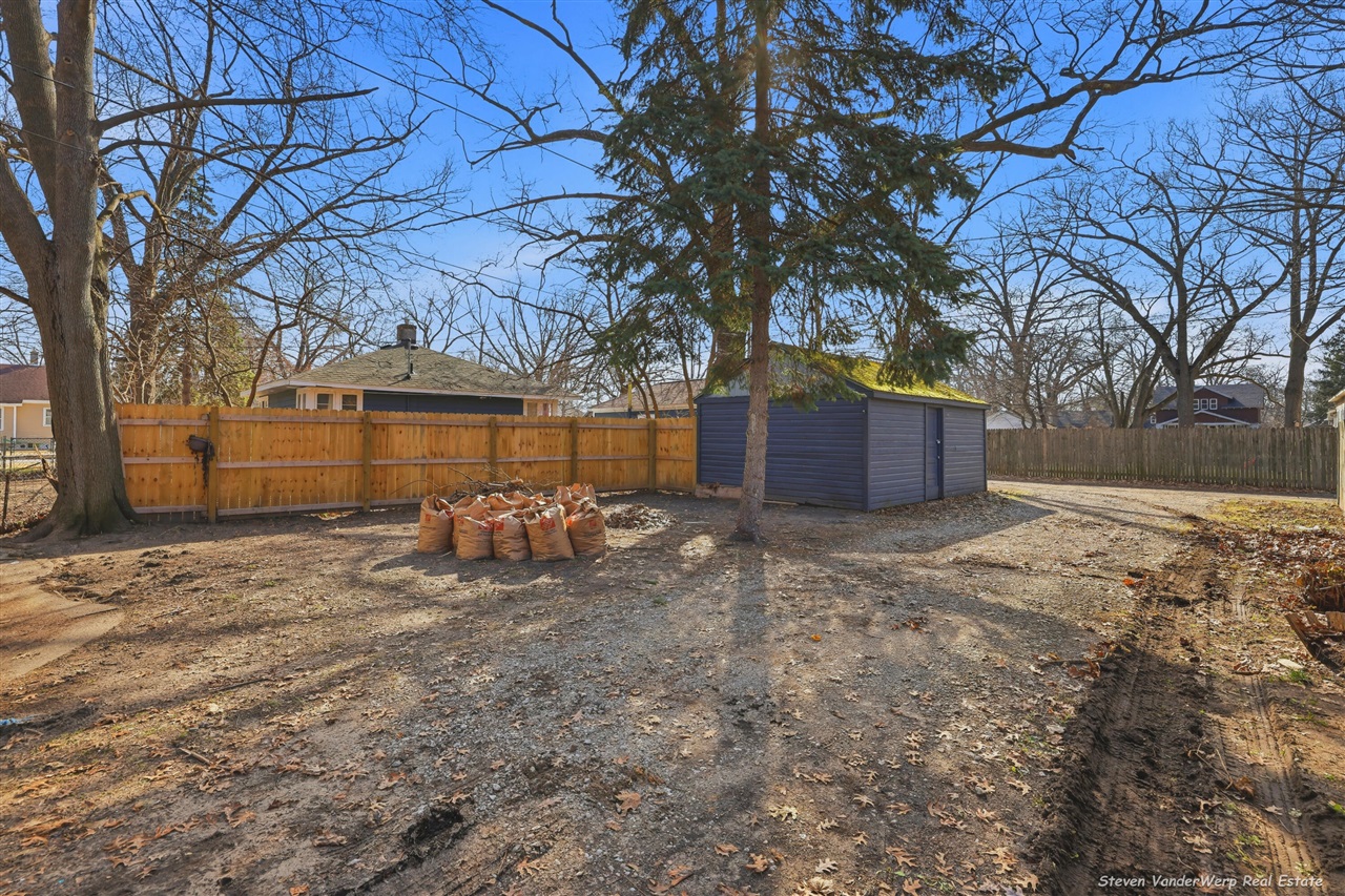 1721 Jarman Street, Muskegon, MI, 49442-5731