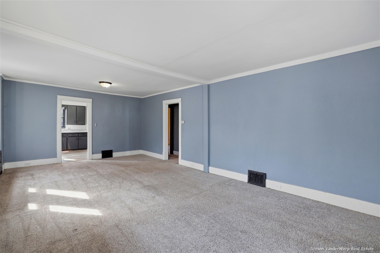 1721 Jarman Street, Muskegon, MI, 49442-5731