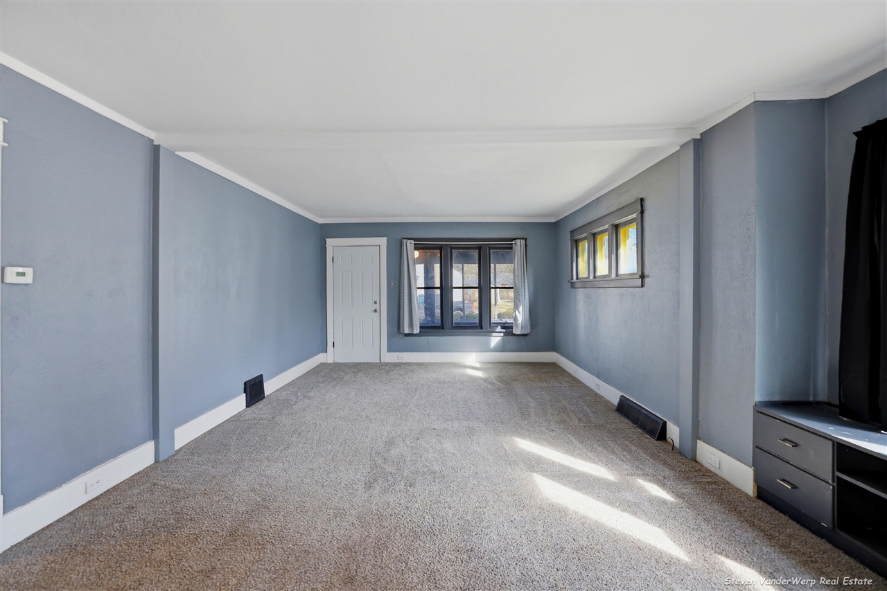 1721 Jarman Street, Muskegon, MI, 49442-5731