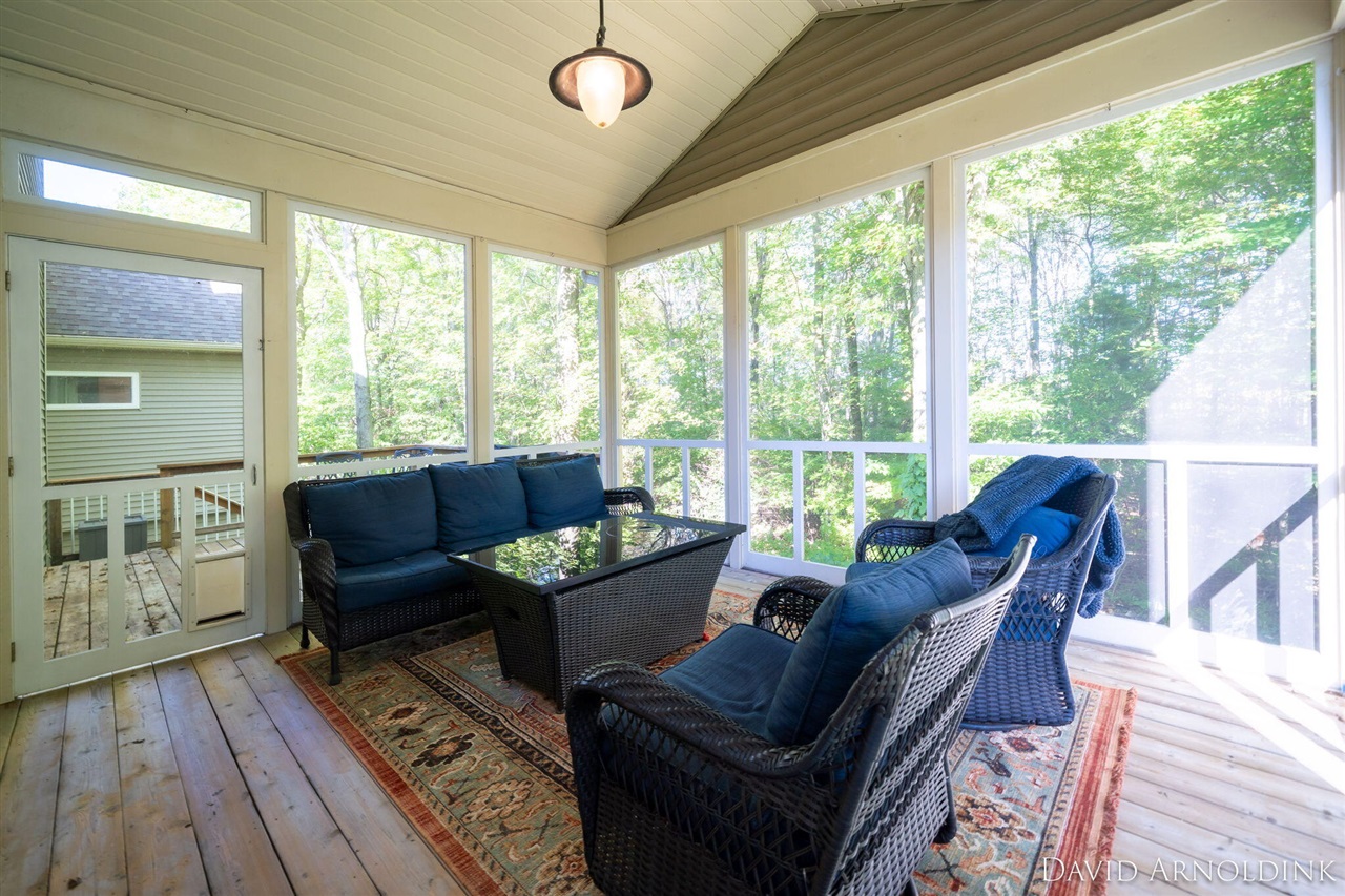 461 Island View Drive, Holland, MI, 49424