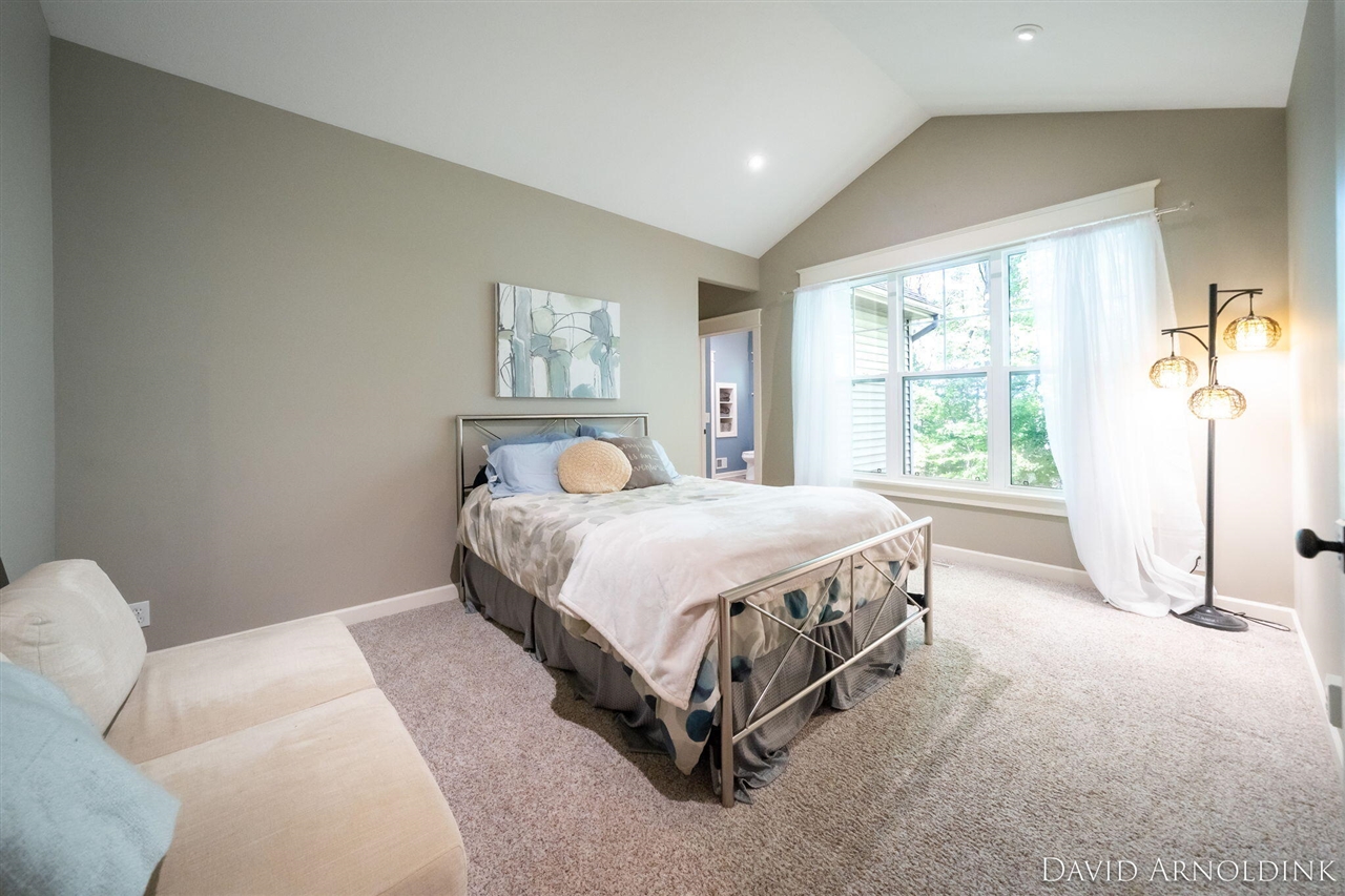 461 Island View Drive, Holland, MI, 49424