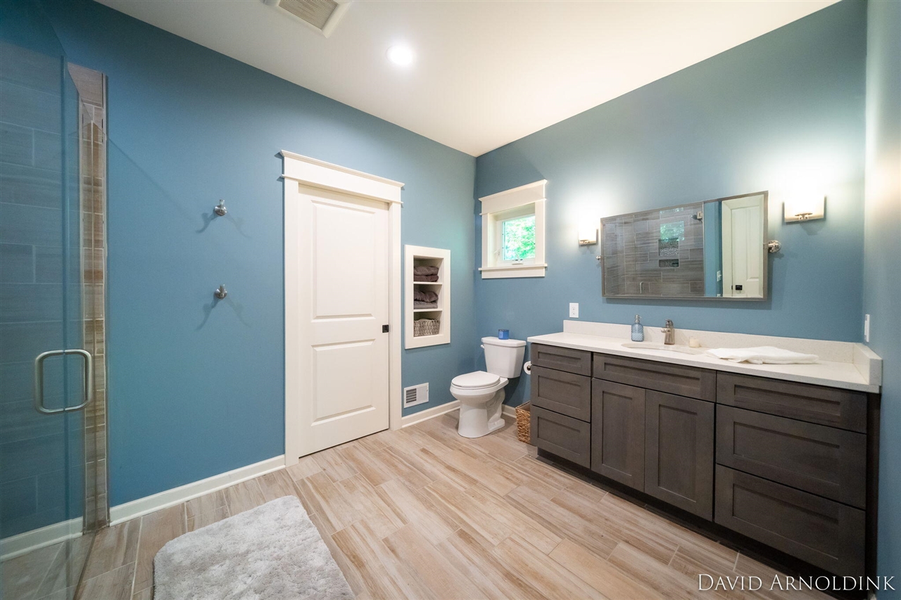 461 Island View Drive, Holland, MI, 49424