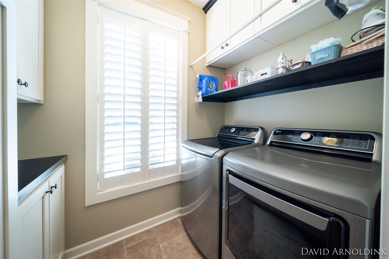 461 Island View Drive, Holland, MI, 49424