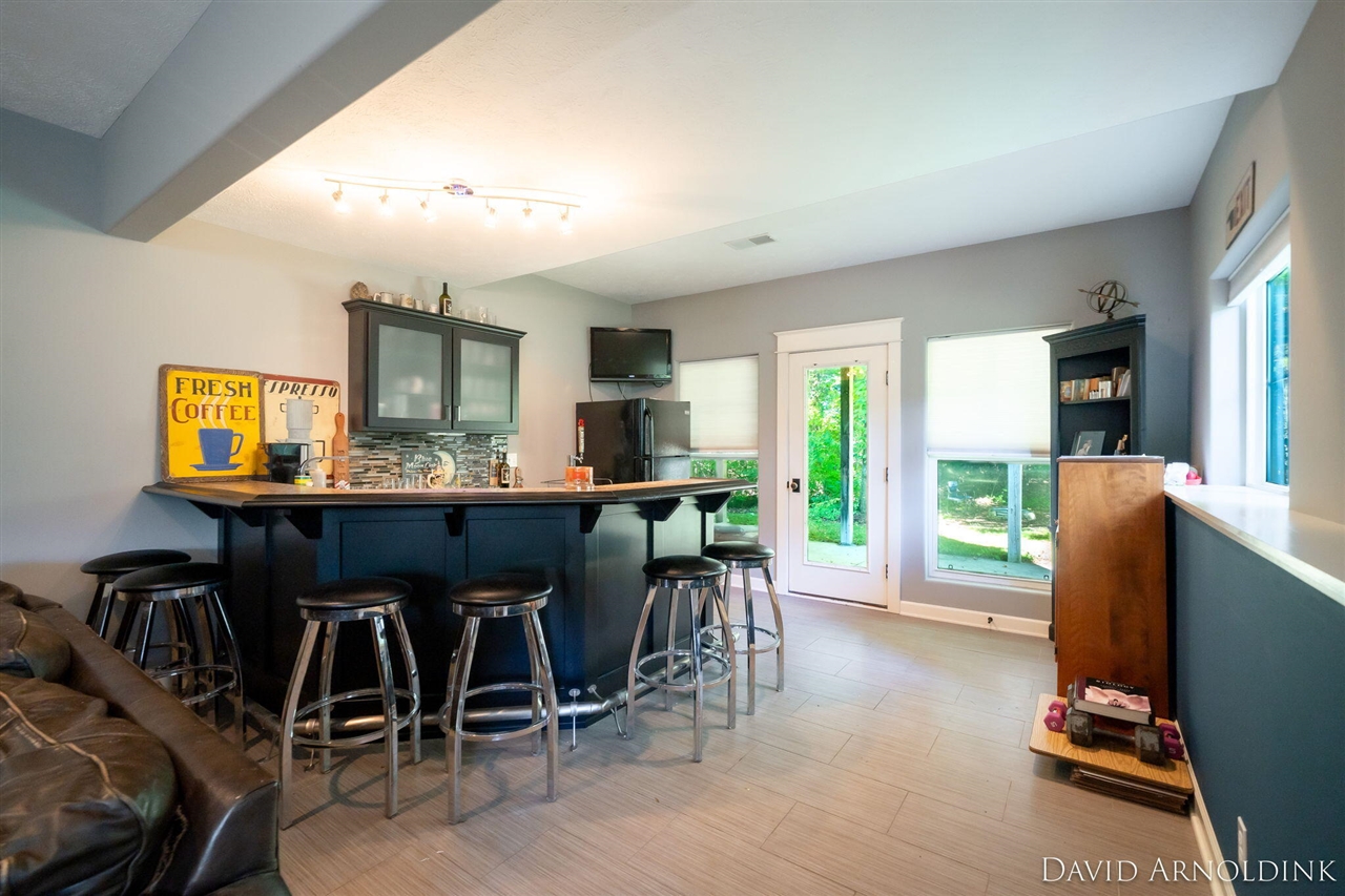 461 Island View Drive, Holland, MI, 49424