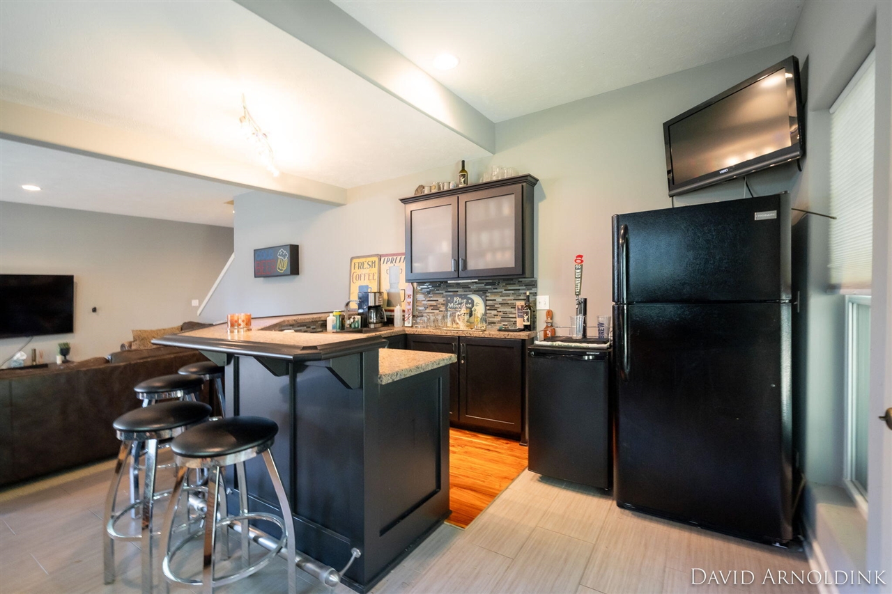 461 Island View Drive, Holland, MI, 49424