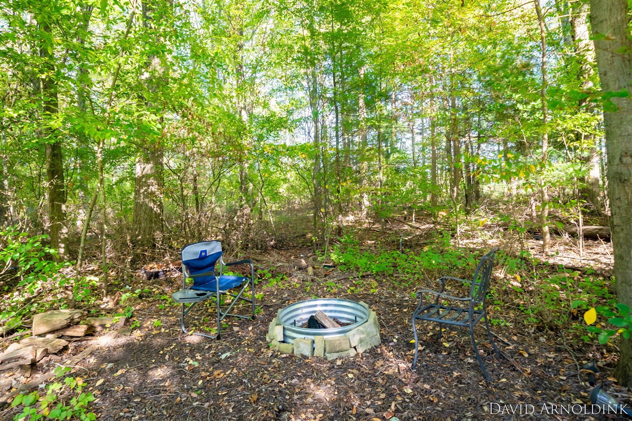 461 Island View Drive, Holland, MI, 49424