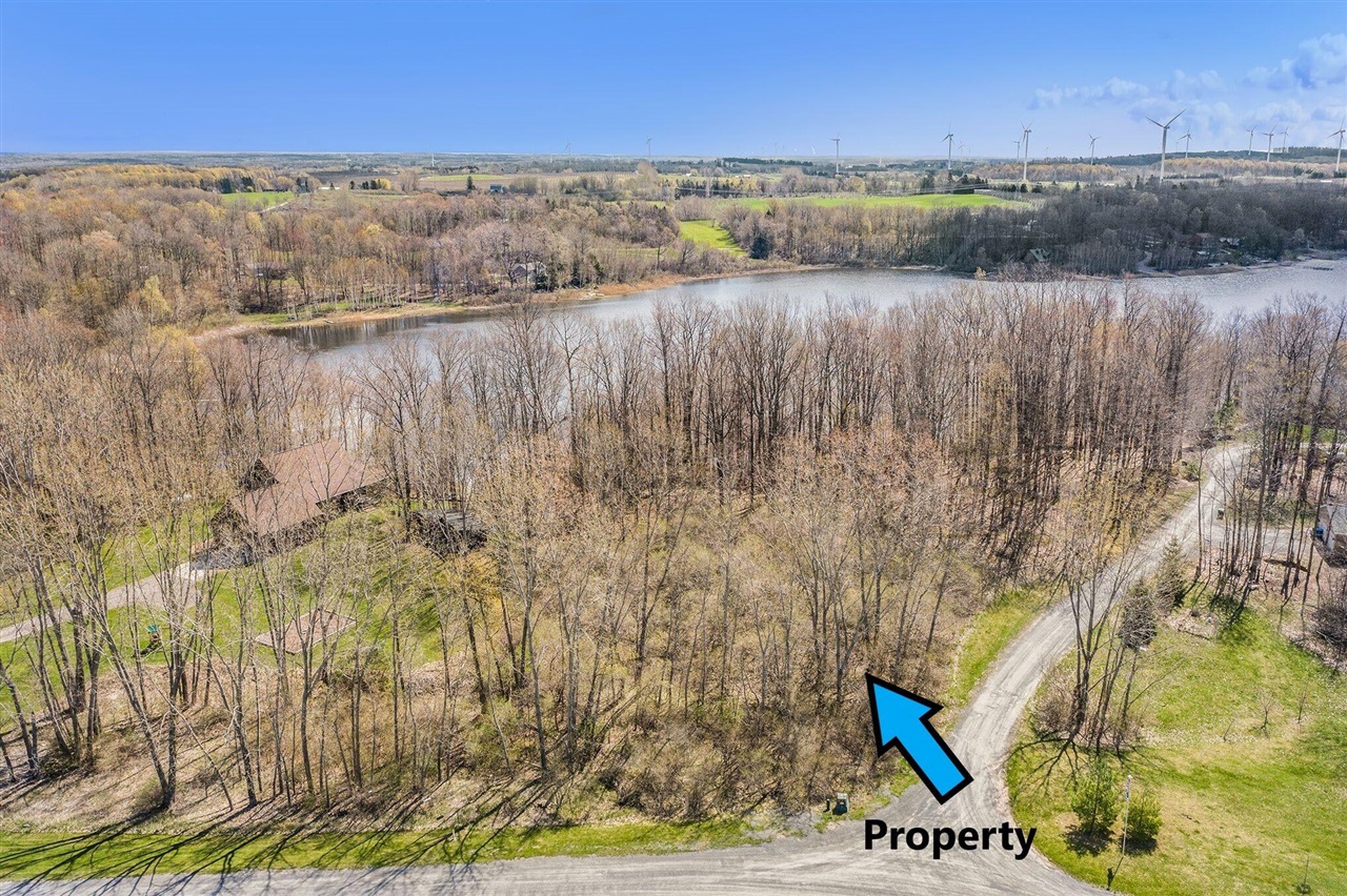 5424 W Oak Point Road, Ludington, MI, 49431