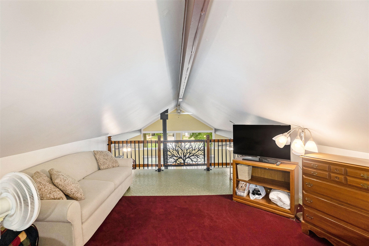 10905 1st Street, Canadian Lakes, MI, 49346-9480