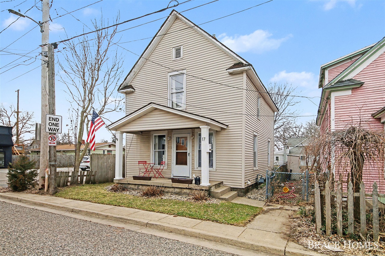 17 Vandine Place, Grand Rapids, MI, 49503-3553