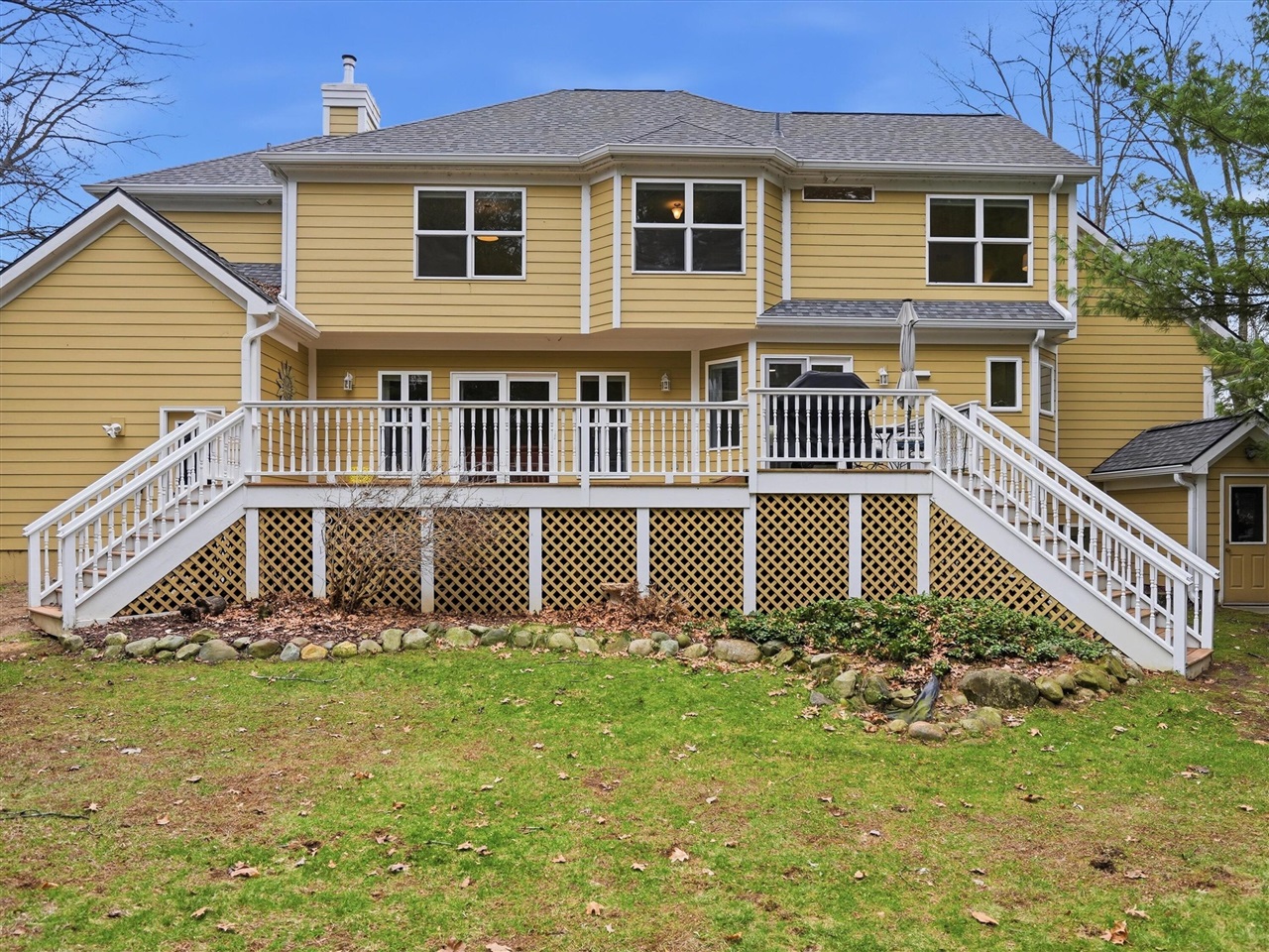 11542 Lancelot Lane, Pinckney, MI, 48169-9083