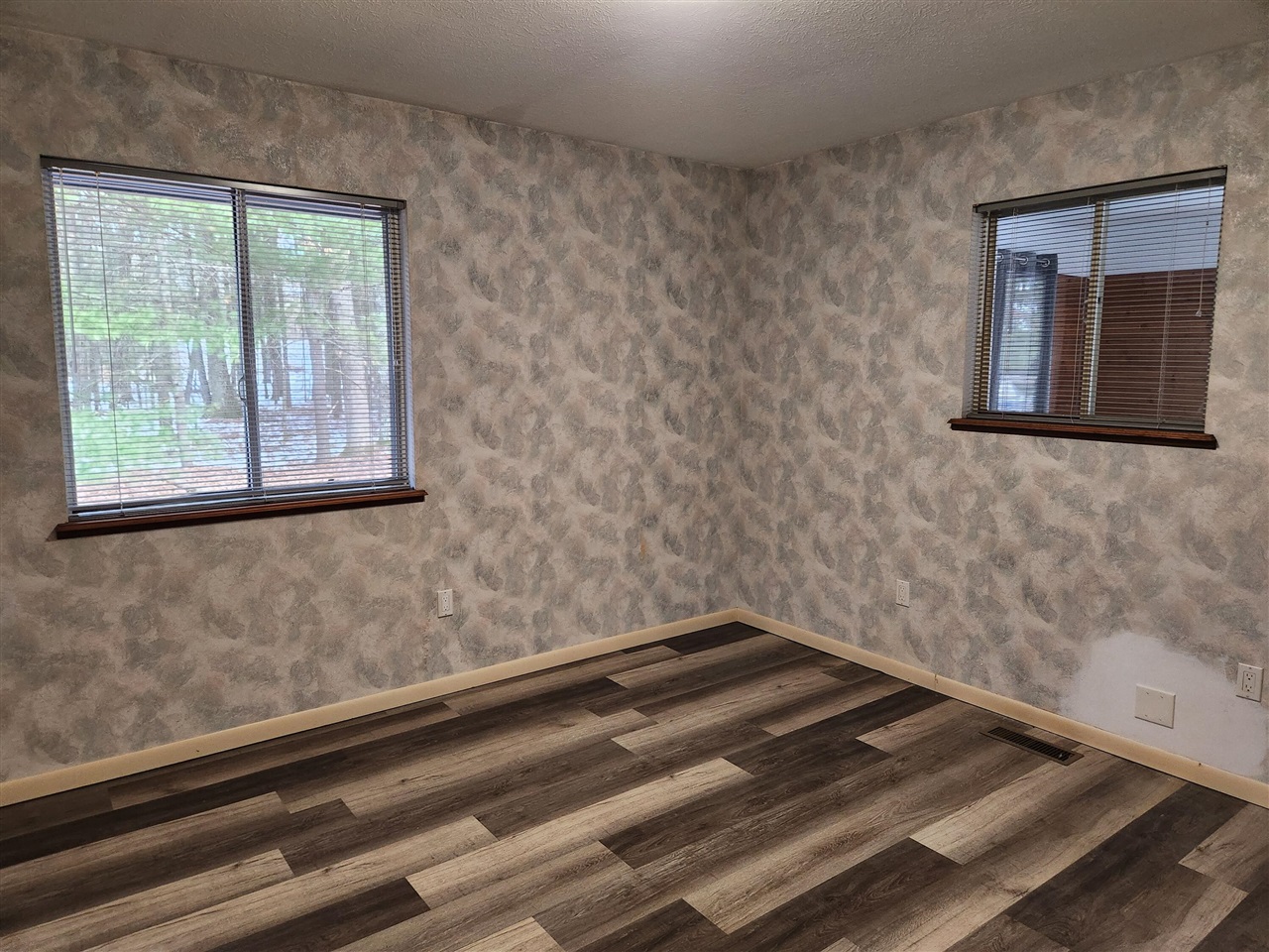 1041 Wolf Lake Drive, Baldwin, MI, 49304