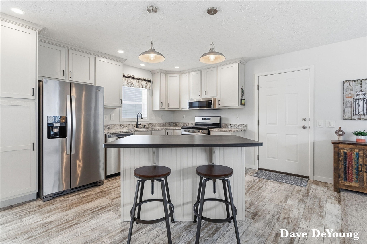 5212 E Scenic Turn Lane, Holland, MI, 49423-9272