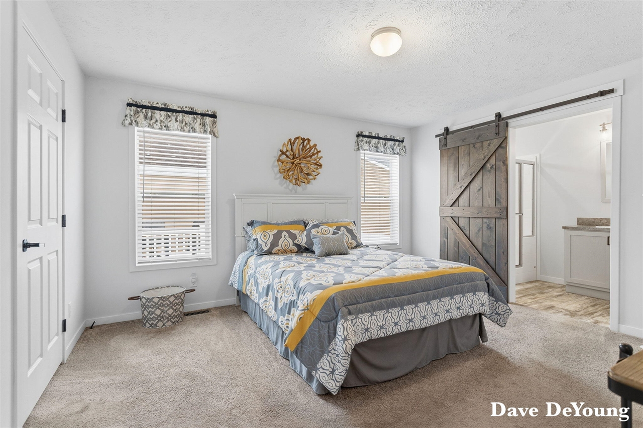 5212 E Scenic Turn Lane, Holland, MI, 49423-9272