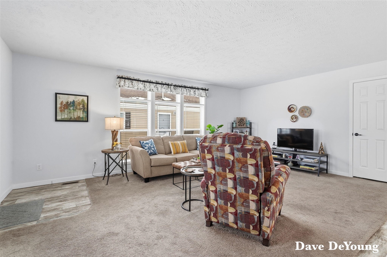 5212 E Scenic Turn Lane, Holland, MI, 49423-9272