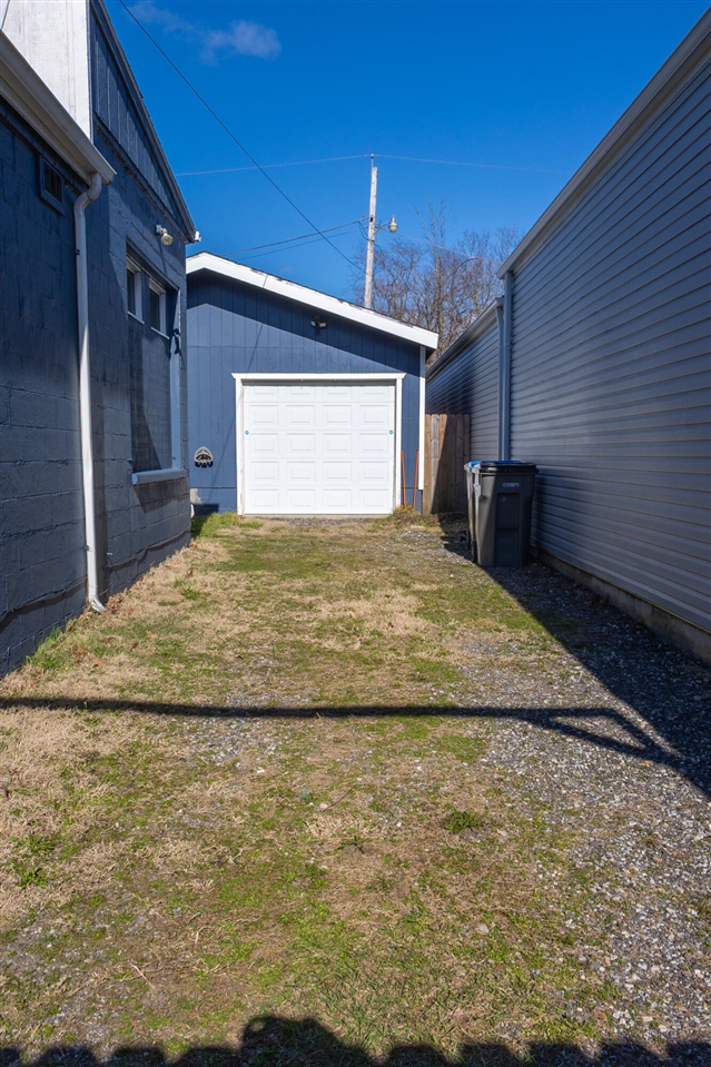 427 S Whittaker Street, New Buffalo, MI, 49117