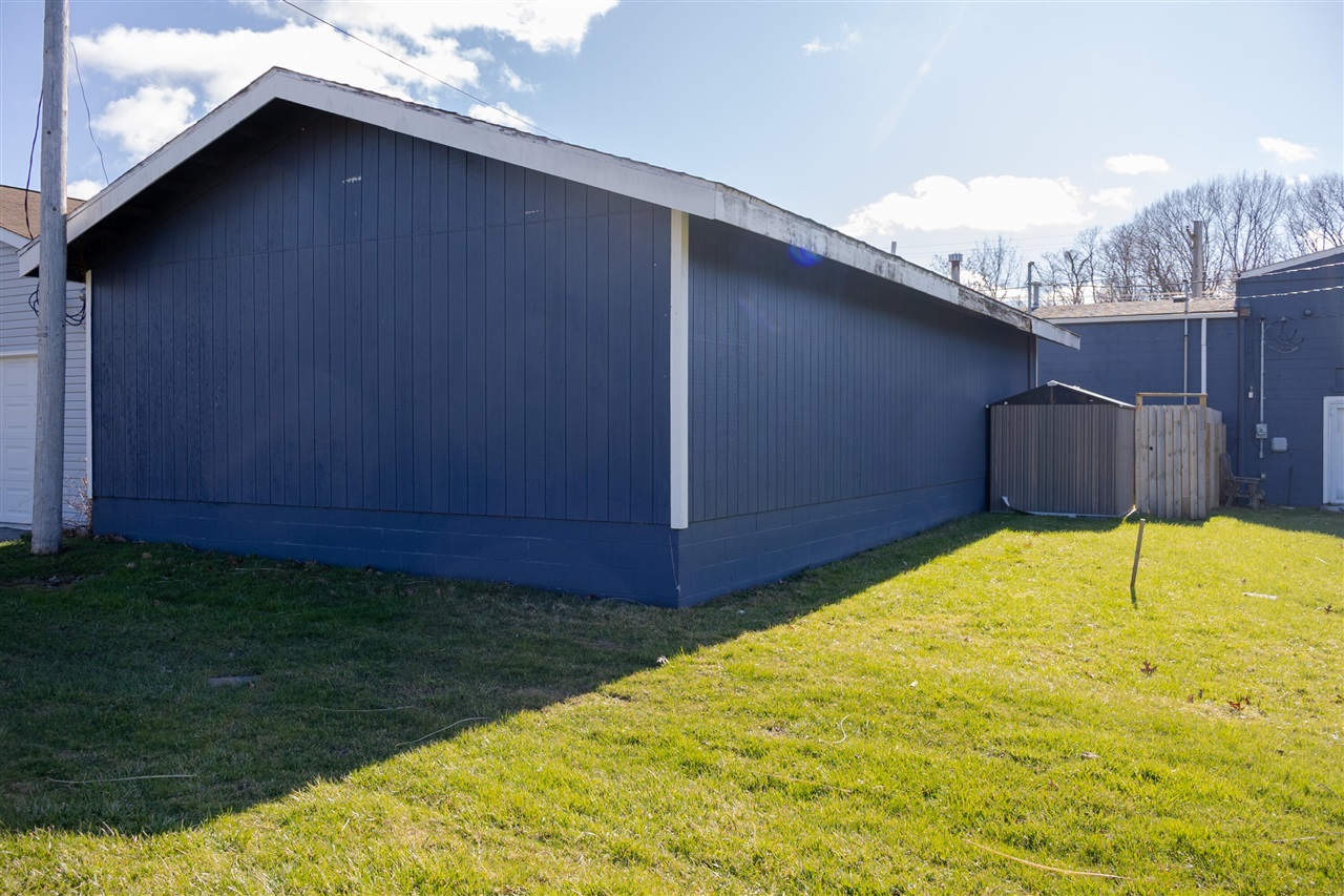 427 S Whittaker Street, New Buffalo, MI, 49117
