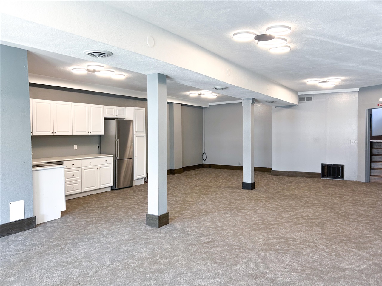 427 S Whittaker Street, New Buffalo, MI, 49117