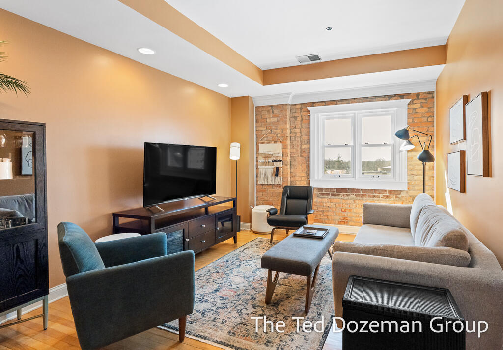 17 W 10th Street UNIT&nbsp;450, Holland, MI, 49423-3182