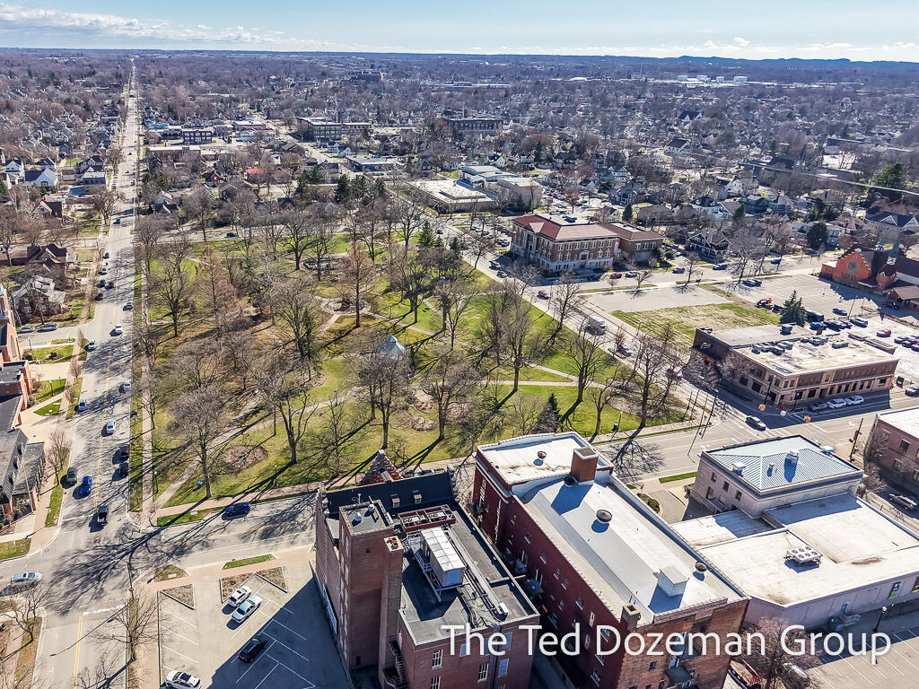 17 W 10th Street UNIT&nbsp;450, Holland, MI, 49423-3182